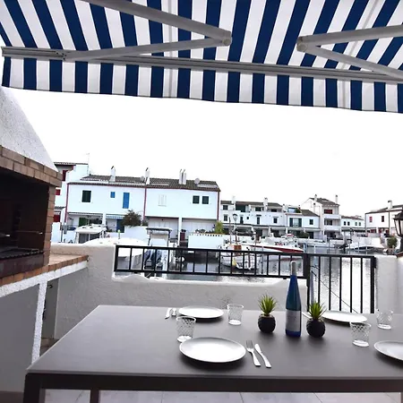 Casa Con 3 Amarre Y Wifi Ref 195 *